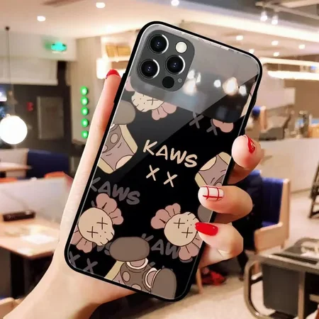 Kaws-カウズ iphone17/iphone17 pro/iphone17 pro max/17air スマホケース