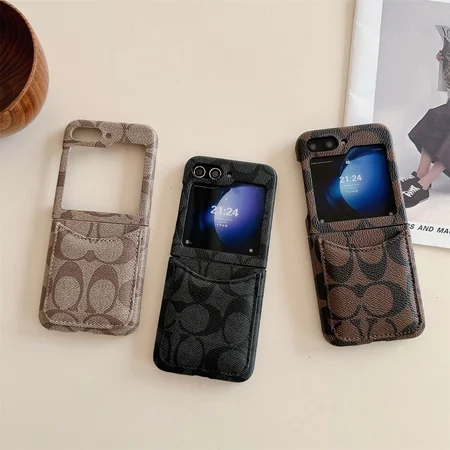 Coach-コーチ iphone17/iphone17 pro/iphone17 pro max/17air スマホケース