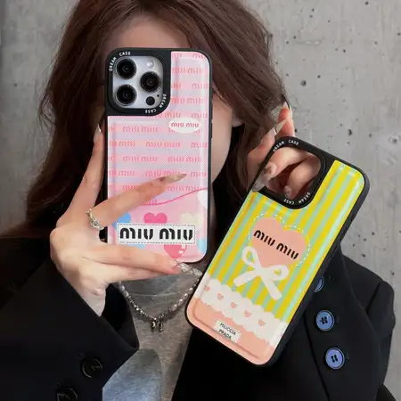 Miumiu-ミュウミュウ iphone17/iphone17 pro/iphone17 pro max/17air スマホケース