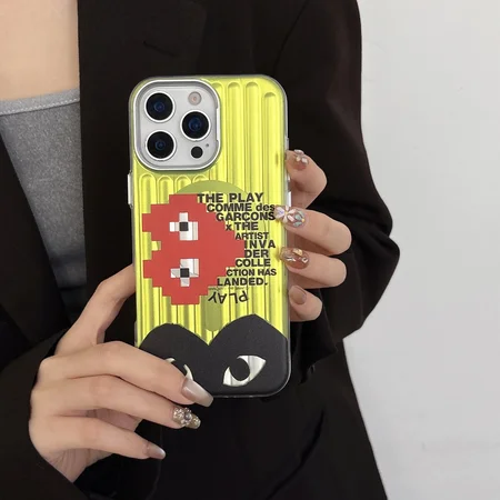 Comme des Garcons-コムデギャルソン iphone17/iphone17 pro/iphone17 pro max/17air スマホケース 