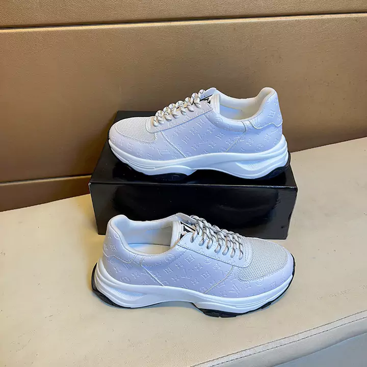 高級感LVロゴ高品質偽物