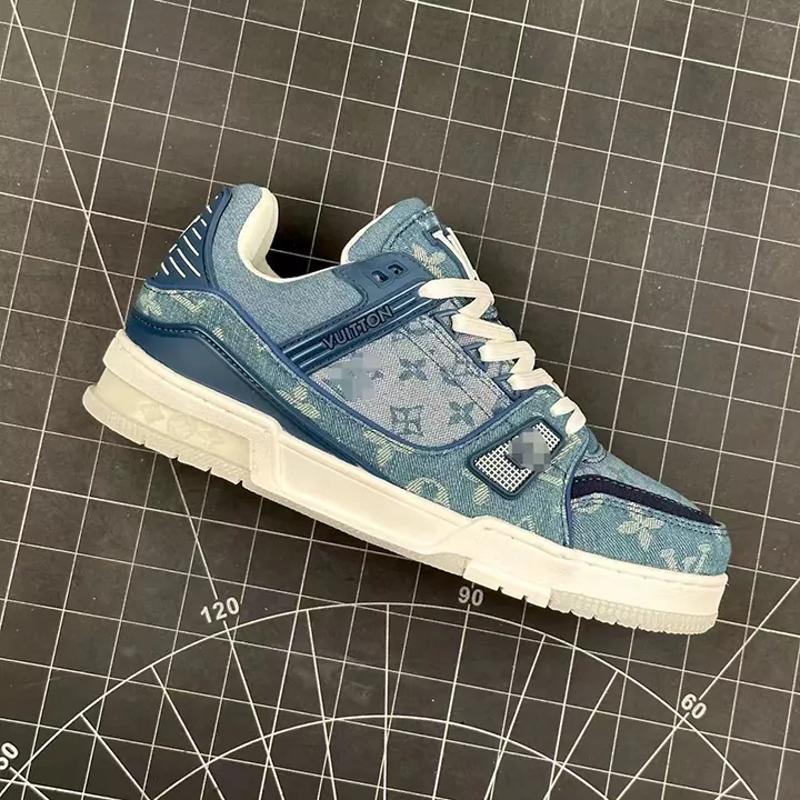 ブルーLVトレーナーラインレプリカ