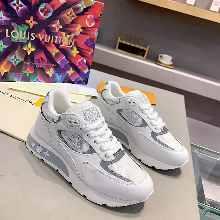 高品質革素材偽物