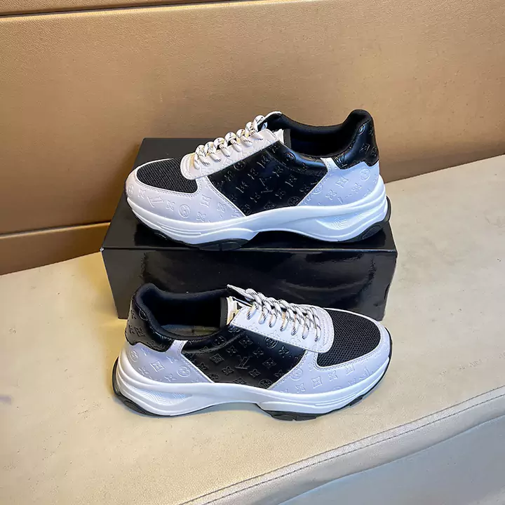 牛革使用男女兼用モデル