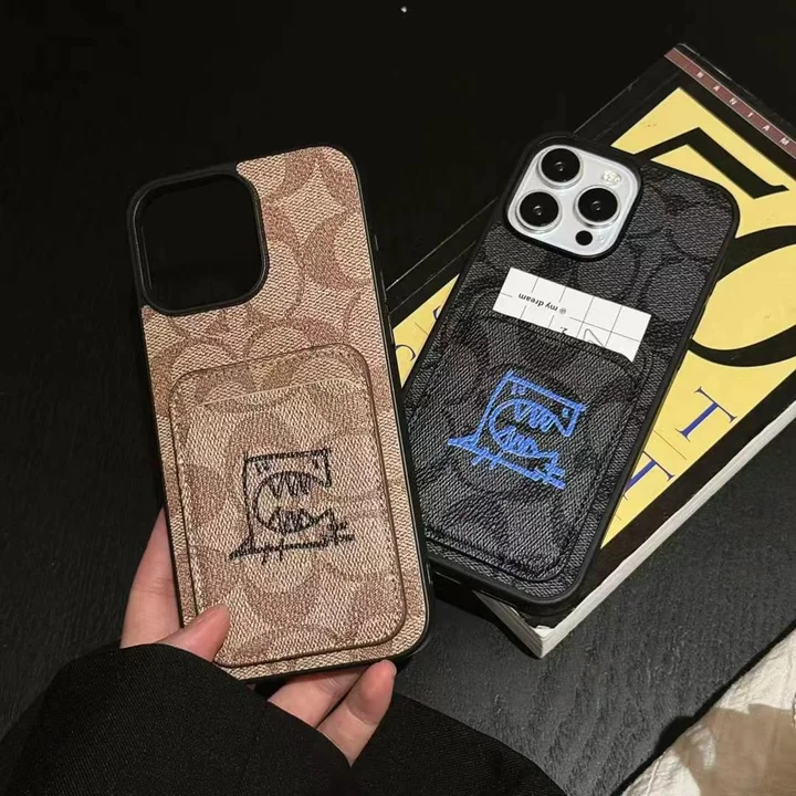 Coach-コーチ iphone17/iphone17 pro/iphone17 pro max/17air スマホケース