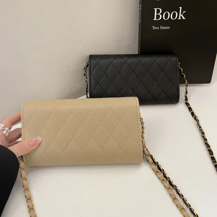 CHANEL ショルダーバッグ 流行り レザー 2026