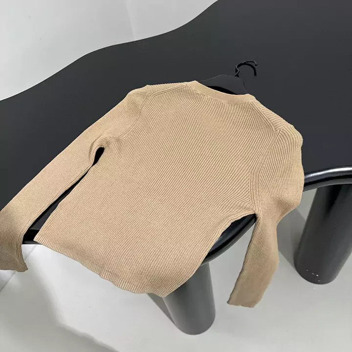 プラダ風デザイン再現高品質偽物