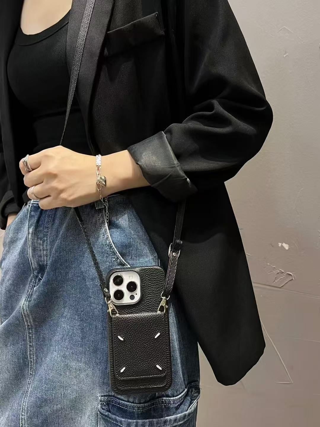 Maison Margiela-メゾン マルジェラ iphone17/iphone17 pro/iphone17 pro max/17air スマホケース