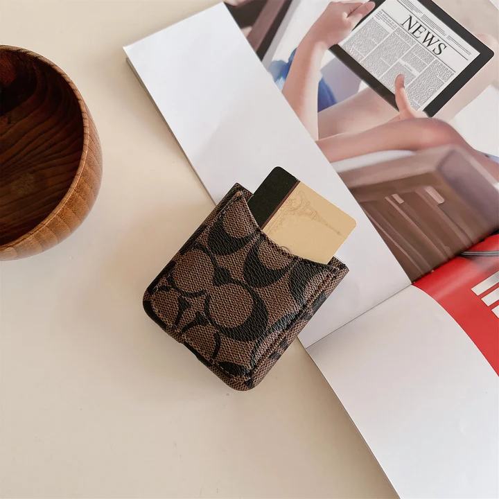 Coach-コーチ iphone17/iphone17 pro/iphone17 pro max/17air スマホケース