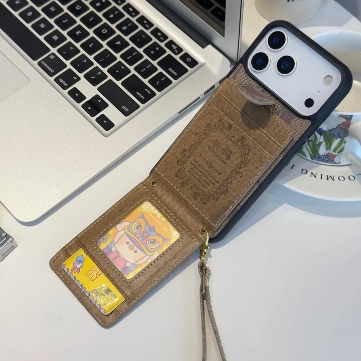 Coach-コーチ iphone17/iphone17 pro/iphone17 pro max/17air スマホケース