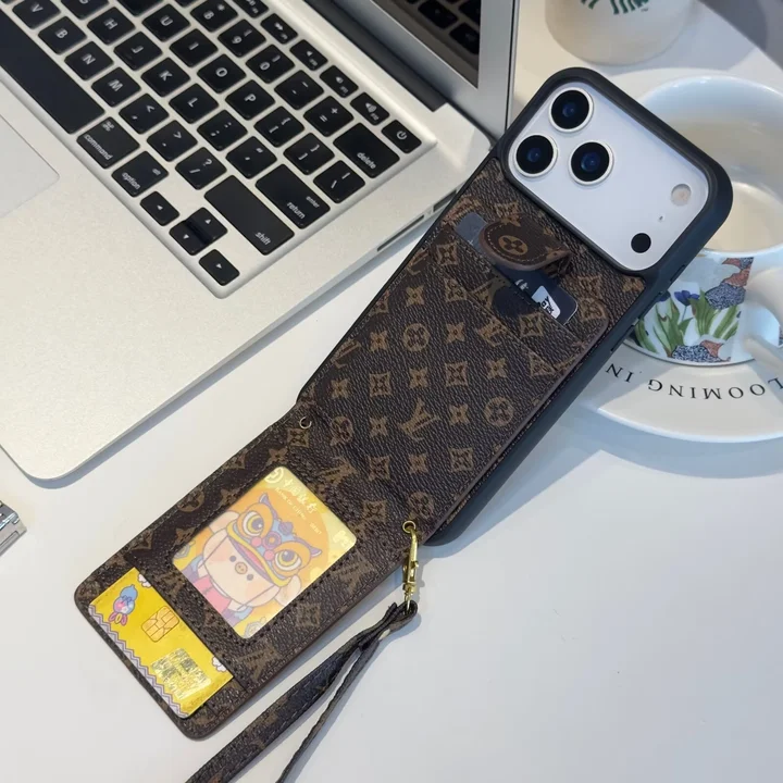 Coach-コーチ iphone17/iphone17 pro/iphone17 pro max/17air スマホケース