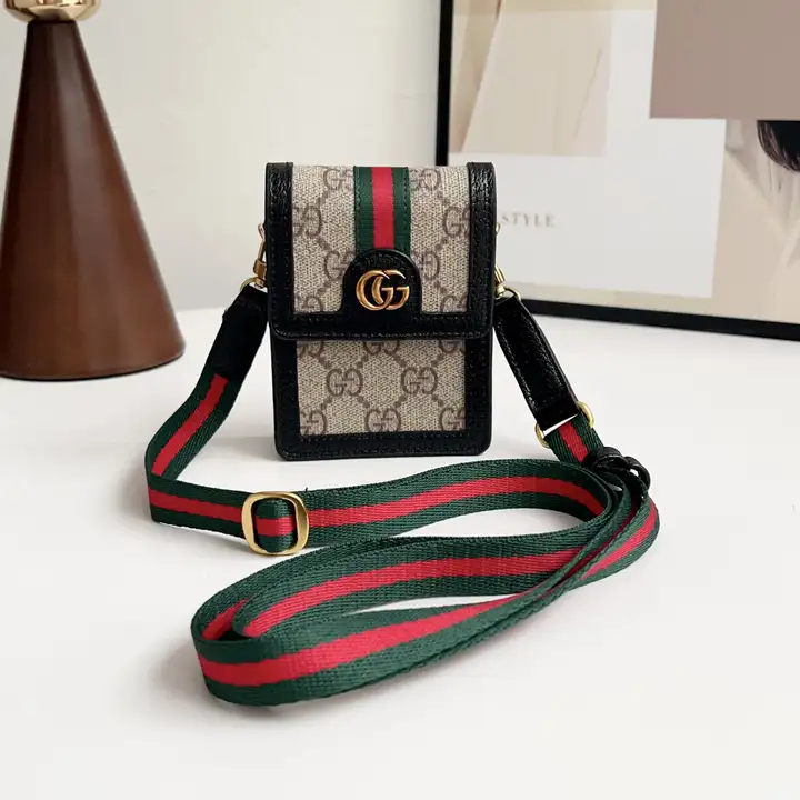 Gucci-グッチ iphone17/iphone17 pro/iphone17 pro max/17air スマホケース 