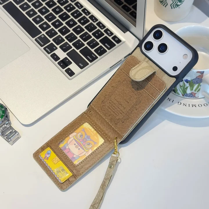 Coach-コーチ iphone17/iphone17 pro/iphone17 pro max/17air スマホケース