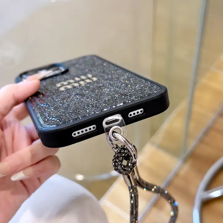 Miumiu-ミュウミュウ iphone17/iphone17 pro/iphone17 pro max/17air スマホケース 