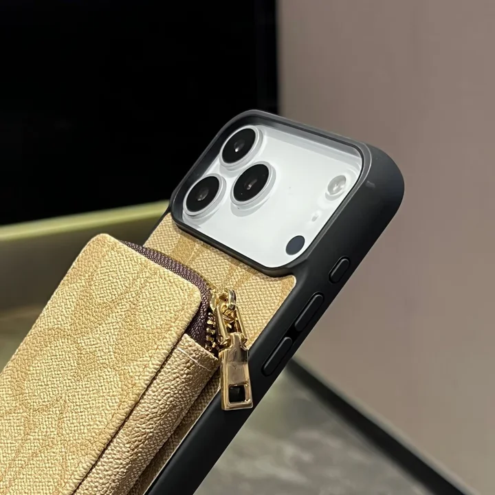 Coach-コーチ iphone17/iphone17 pro/iphone17 pro max/17air スマホケース 