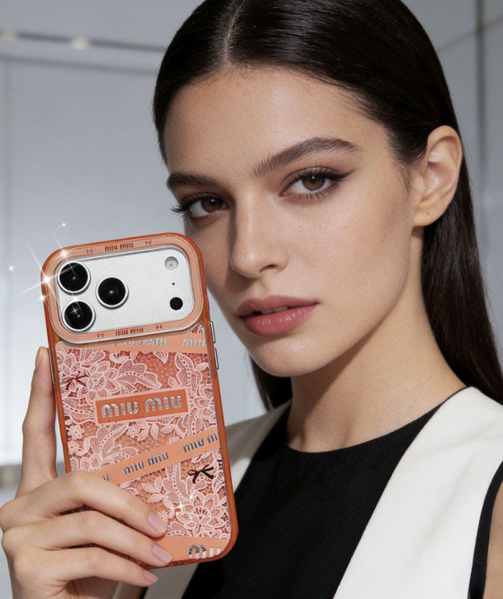 iphone16 ケース ミュウミュウ 風 miumiu スマホケース おしゃれ 芸能人 頑丈