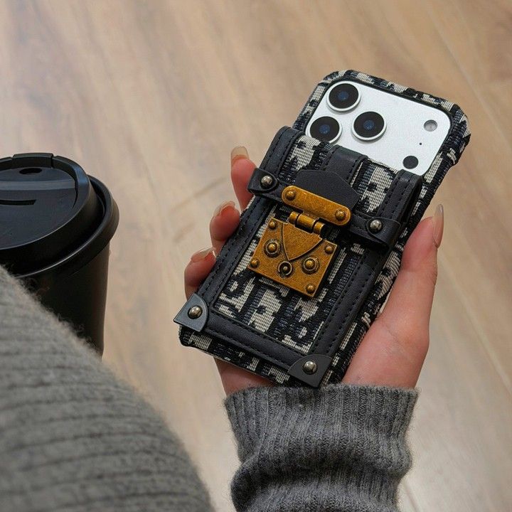 iphone18 ケース ディオール ブランド おしゃれ 大人 傷防止