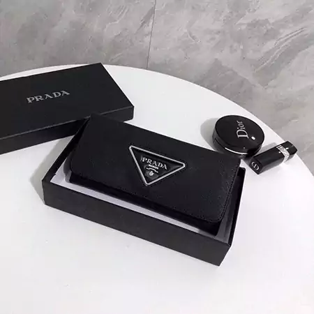 PRADA（プラダ） x 長財布（レディース）