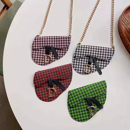 ディオールの人気財布5選の