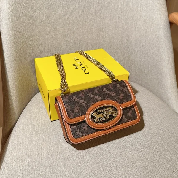 コーチの人気バッグ6選を推薦します