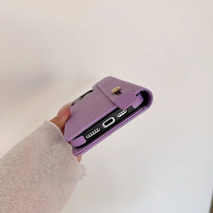 グッチ Gucci iphone 8  Galaxy Z Flod5 スマホケース 手帳型 全機種対応  女性向け 衝撃 吸収 ストラップ付き 偽物