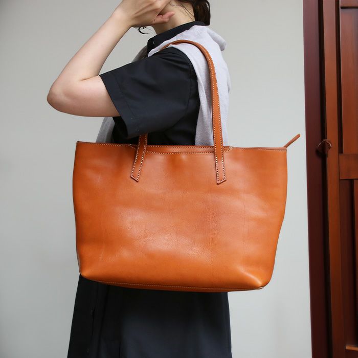 大きなレザーバッグ.大きなレザーバッグ.大きなレザーバッグ.バッグのお手入れ（清掃）.バッグのお手入れ（清掃）