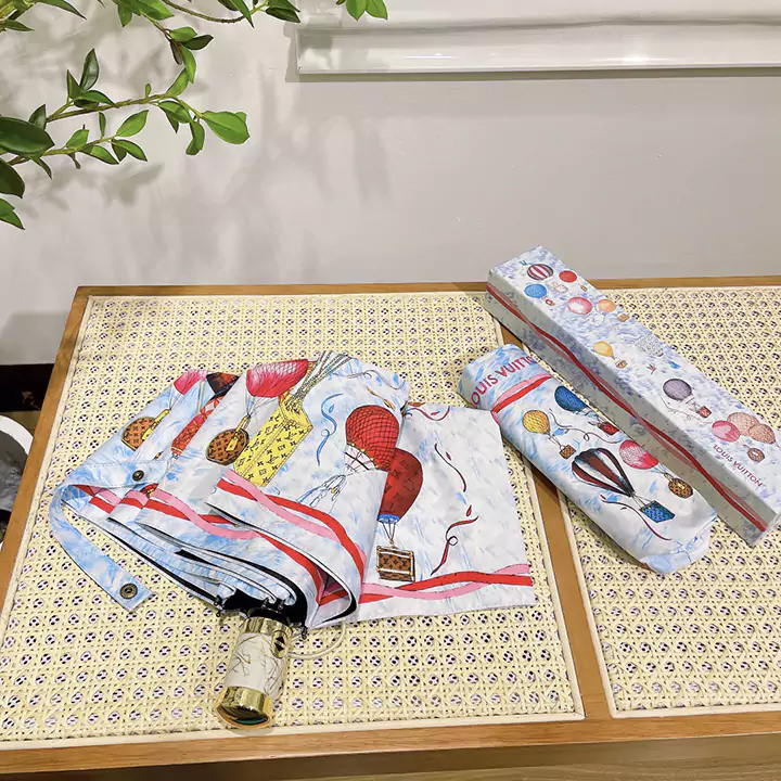 할머니 선물 실용 적 80대 루이비통 LV 우산 청우 겸용 고품질 가짜